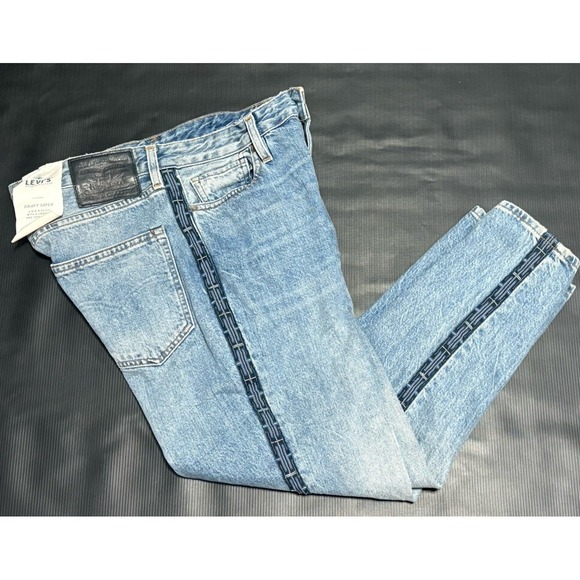 Levi's Denim - NWT Levi's Big E Draft Taper Mid Rise Cropped Jeans Premium denim Y2K Sz 30 Boho